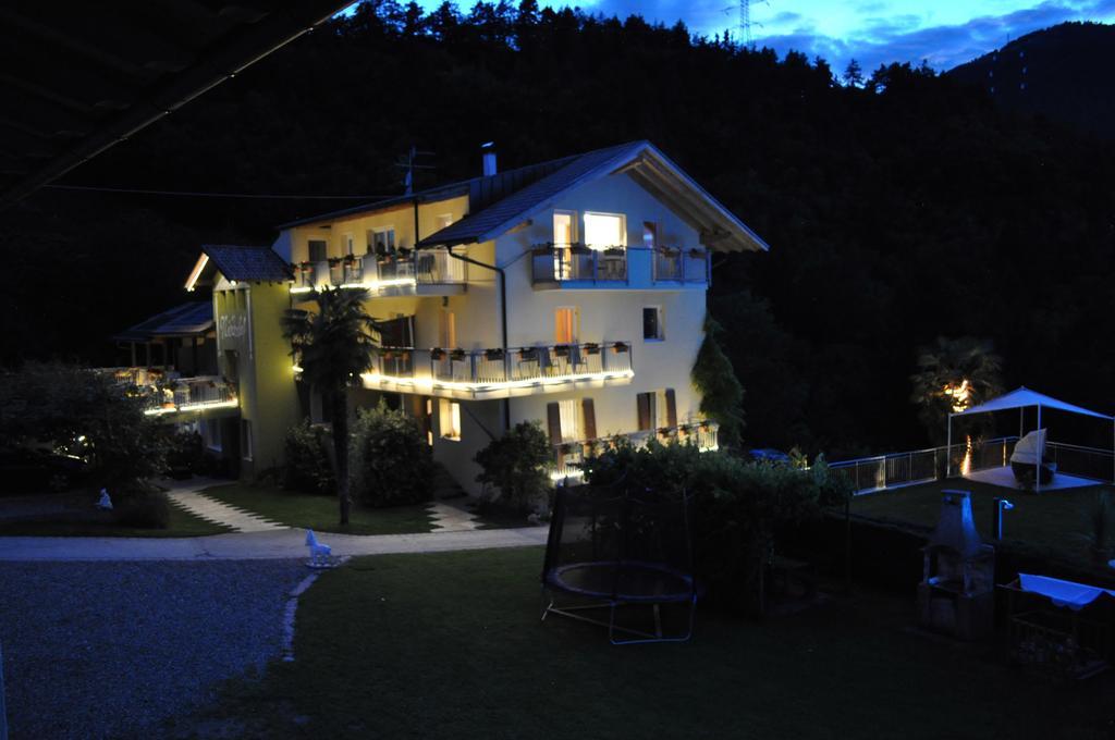 Ferienwohnungen Niederhof ラナ エクステリア 写真